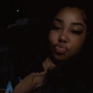 Meet your Posher, Tamya
